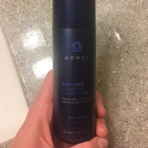 Monat leave-in conditioner